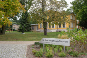 Deutschland, DEU, Berlin, 09.05.2021, ein Projekt der The Grounds Real Estate Development AG [©Linus Lintner Fotografie, www.linus-lintner.de, Tel. +49 30 264 15 71, kontakt@linus-lintner.de; Veröffentlichung nur bei Erwerb der Nutzungsrechte! / permission required for reproduction, mention of copyright, complimentary copy]